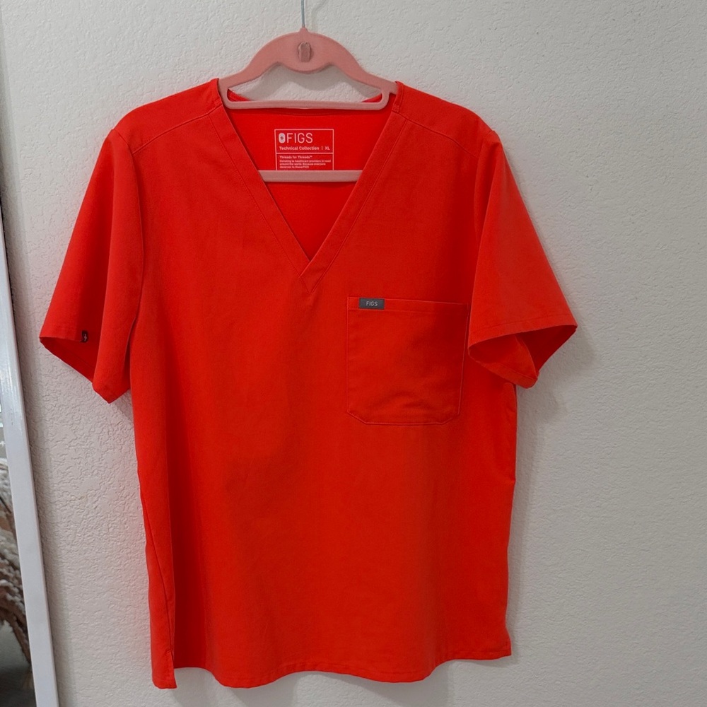 Figs Women's scrub top